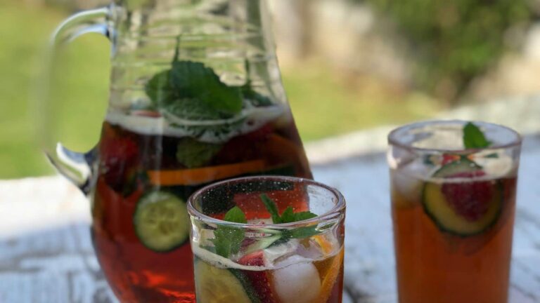 Pimms and Lemonade Summer Drink